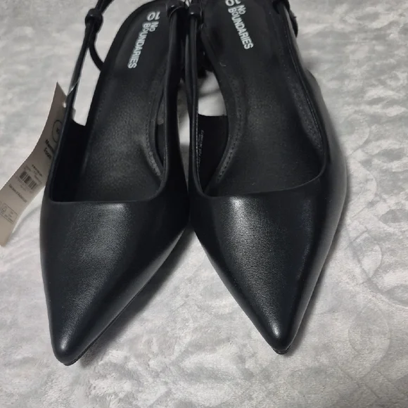 No Boundaries Women's Black Faux Leather Slingback Asst Sizes - Picture 3 of 6